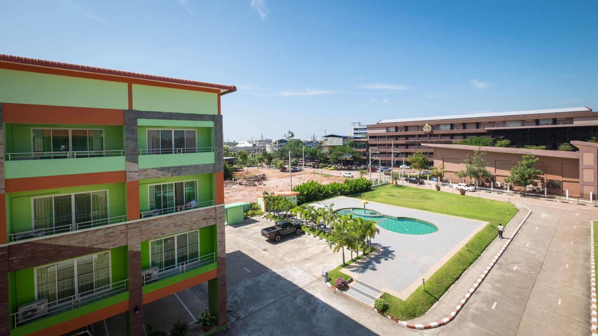 Hisoplace Udon Thani Exterior photo